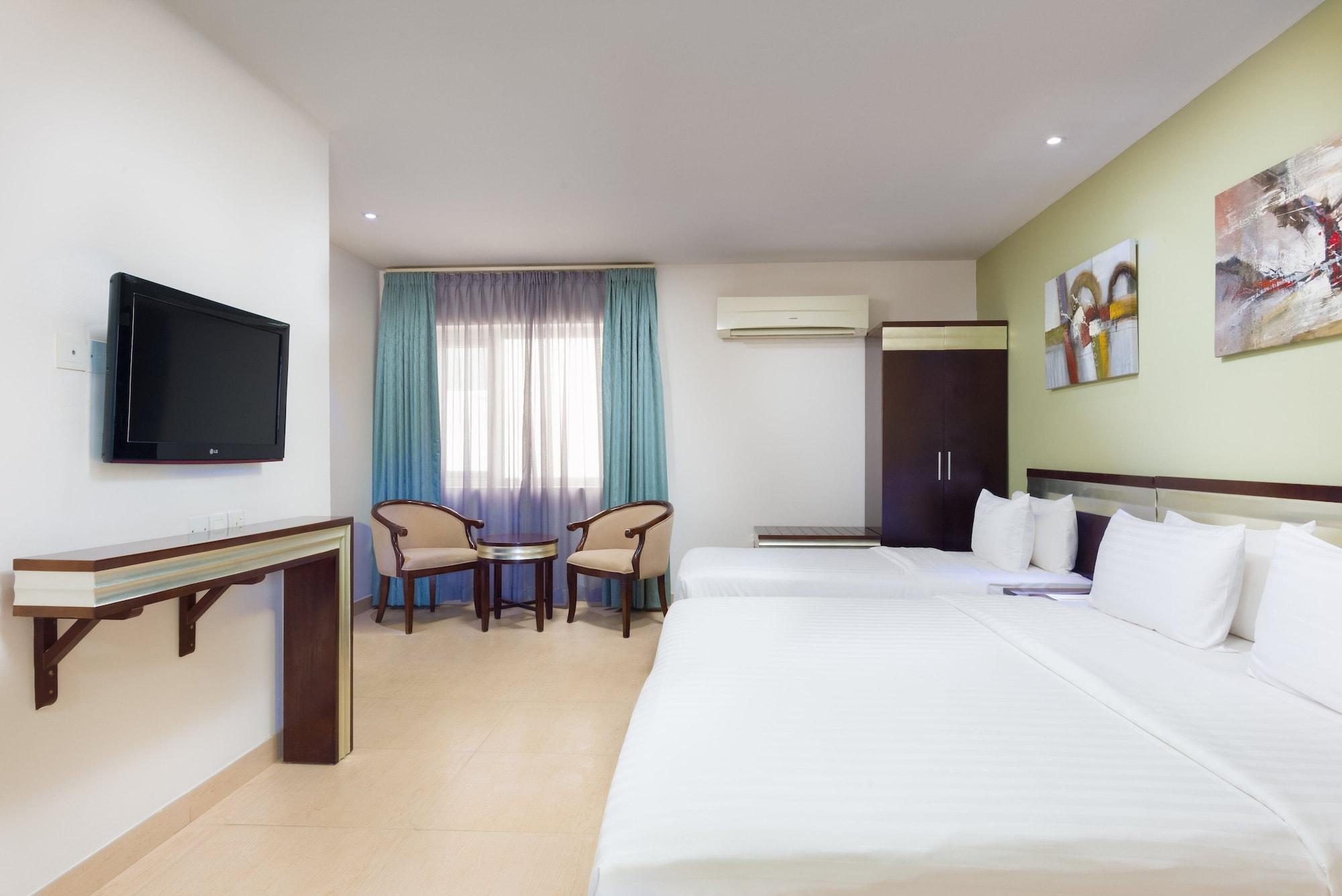 Muscat Dunes Hotel Exterior foto