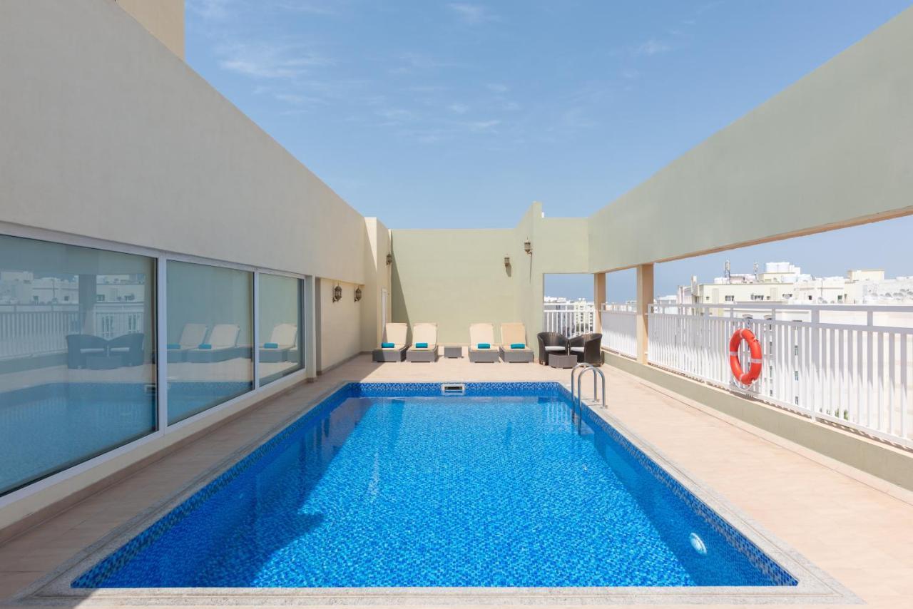 Muscat Dunes Hotel Exterior foto