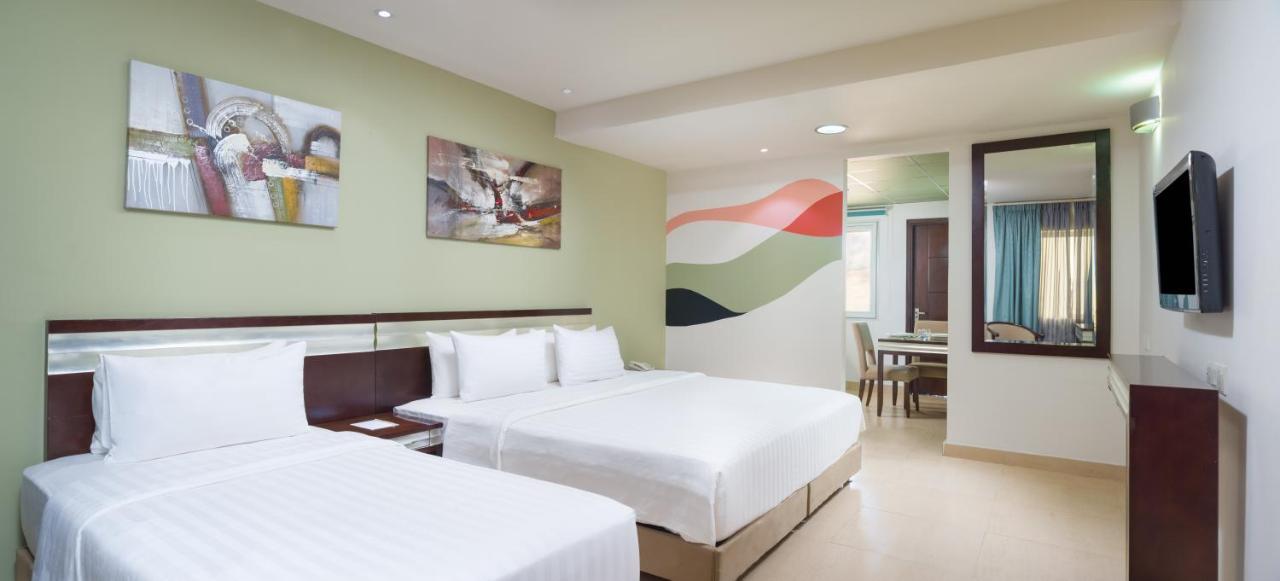 Muscat Dunes Hotel Exterior foto